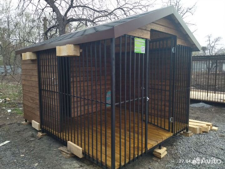 Вольер- манеж, конура