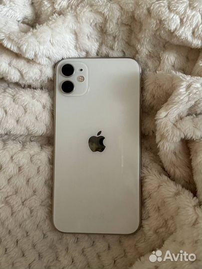 iPhone 11, 64 ГБ