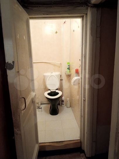 Комната 28 м² в 7-к., 4/4 эт.