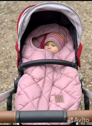 Легкий пуховый конверт