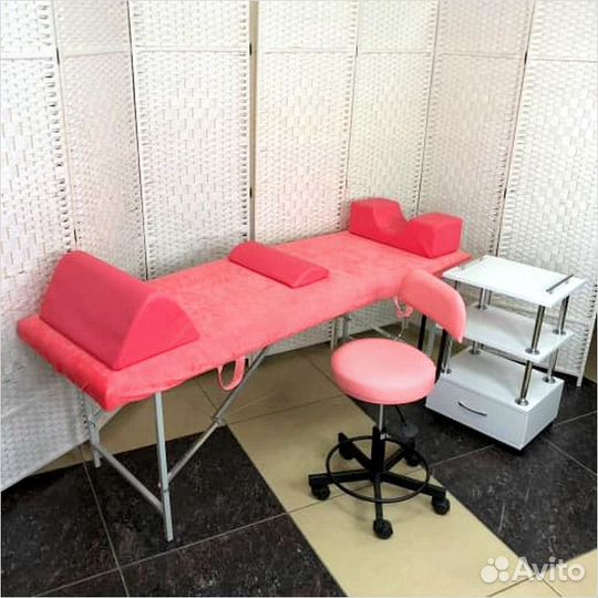 Массажный стол