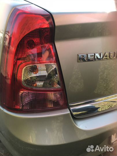 Задние фары Рено Логан
