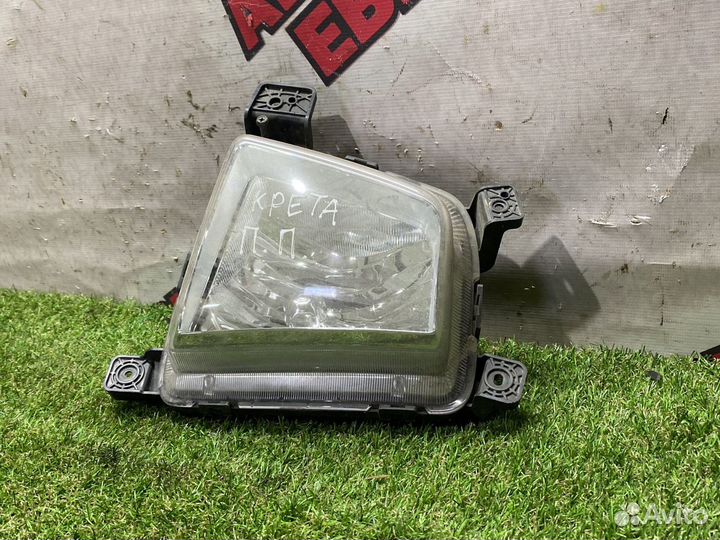 Передняя правая противотуманка хендай крета