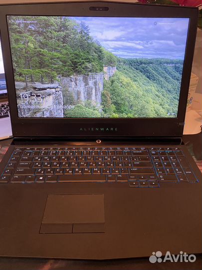 Alienware 17 R4 (Intel Core i7 2.8 ггц, GTX 1070)