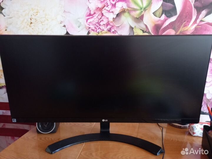 Монитор LG 29