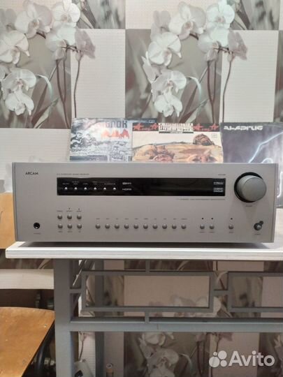 Продам ресивер Arcam AVR280