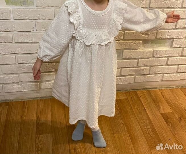 Платье на девочку 110