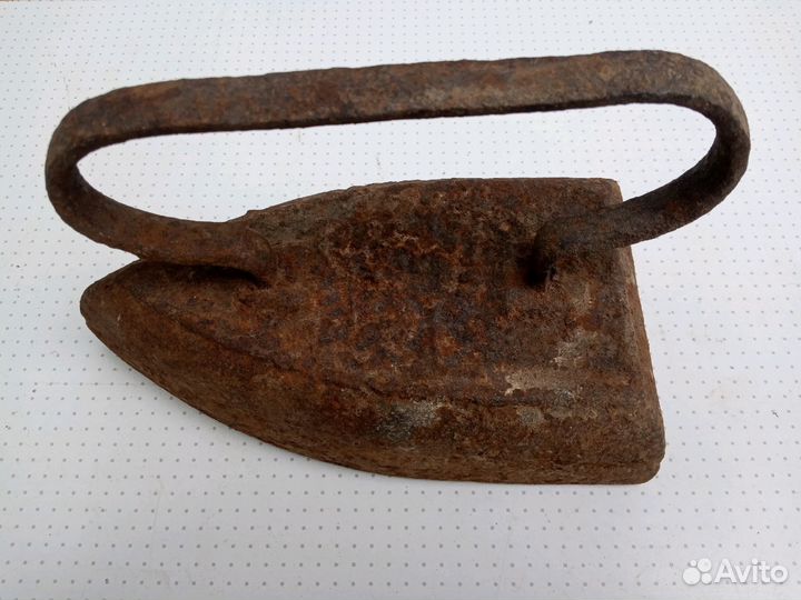 Утюг старинный