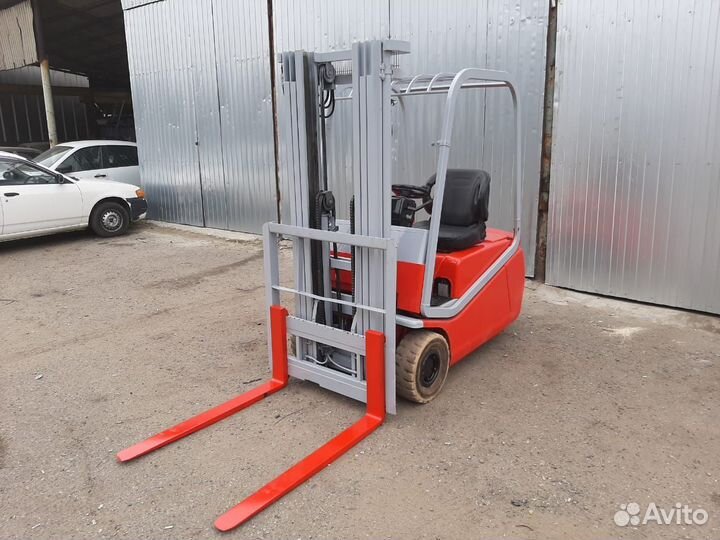 Вилочный погрузчик Toyota BT CBE12T, 2008