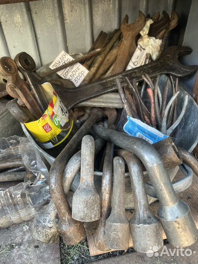 Ключи рожковые накидные