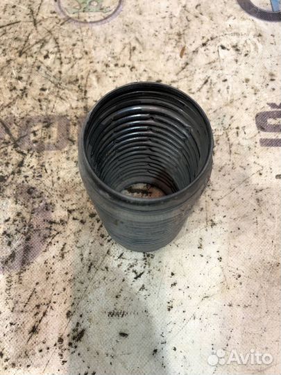 Пыльник амортизатора передний Skoda Octavia A7