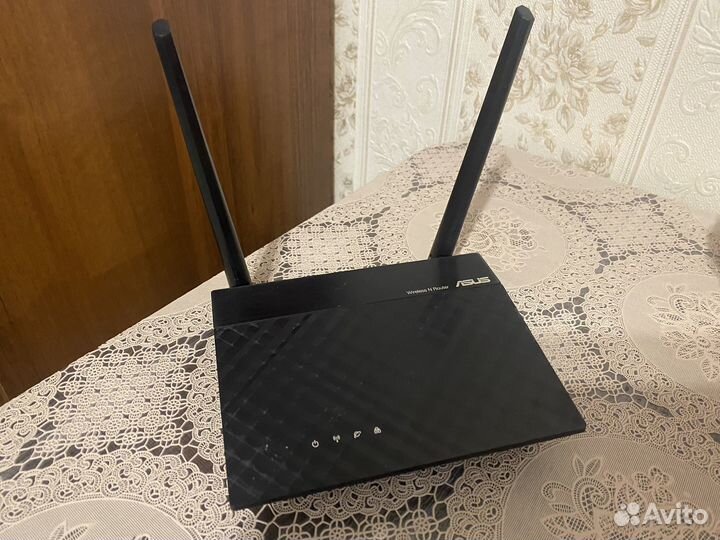 Wi-Fi роутер Asus RT-N11P