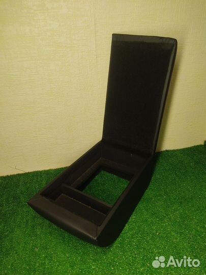 Подлокотник Chevrolet Lacetti