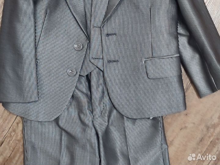 Костюм тройка для мальчика