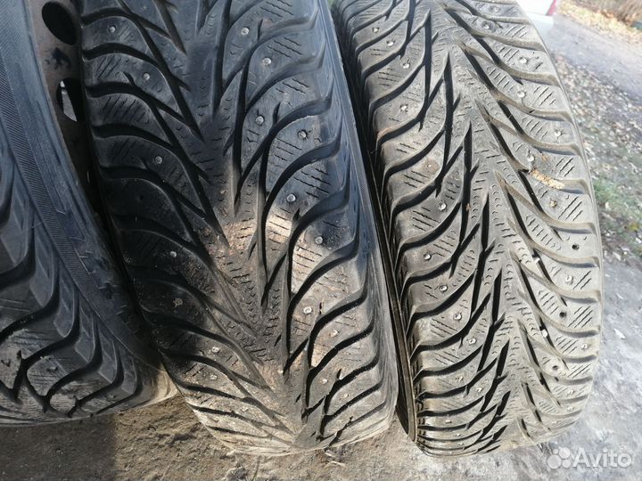 Зимняя резина Yokohama 185 /65 r15 с дисками
