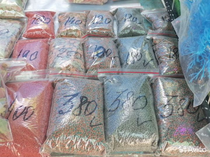 Корма для рыбок