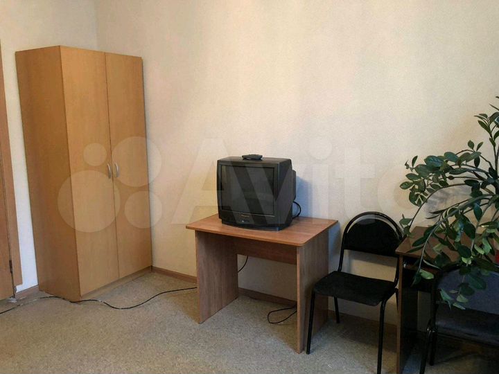 Комната 14 м² в 3-к., 2/12 эт.