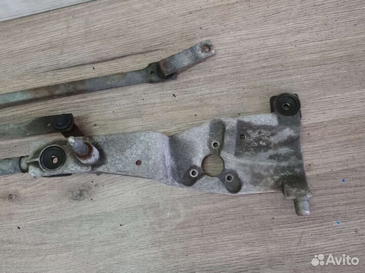 Трапеция стеклоочистителей ford focus 1