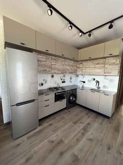 3-к. квартира, 65 м², 1/2 эт.