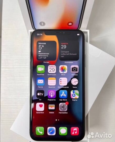 iPhone X, 64 ГБ