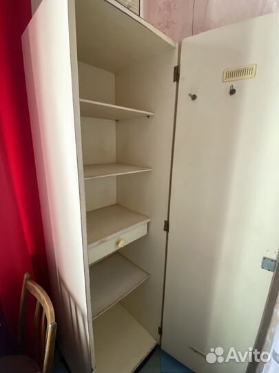 Кухонный пенал