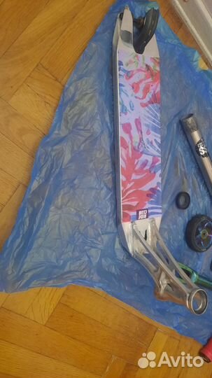 Дека жля самоката pandemonium