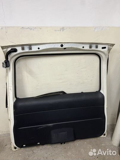 Honda stepwgn spada крышка багажника