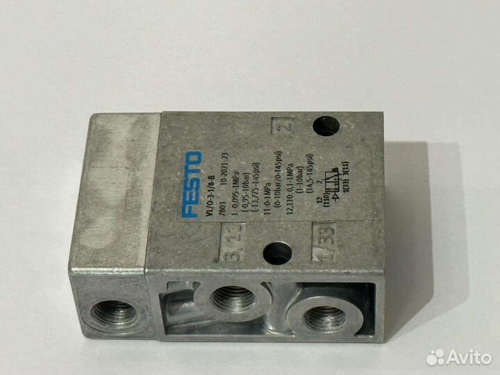 Пневмораспределитель Festo VL/O-3-1/8-B7803