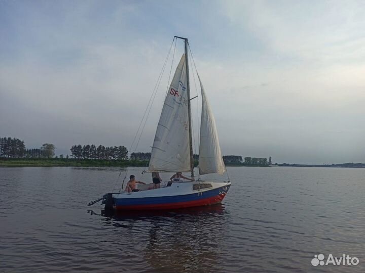 Яхта Ассоль