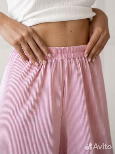 Швейный цех. Костюмы спортивные, футболки, худи