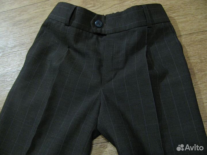 Школьная форма (на рост 122 и 128)