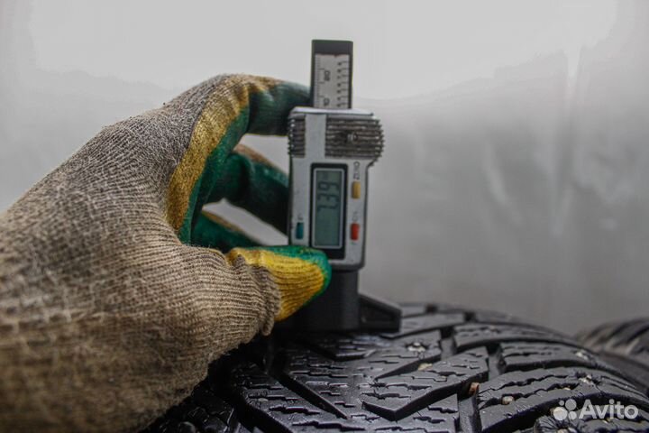 Nokian Tyres Hakkapeliitta 8 235/50 R18 101T