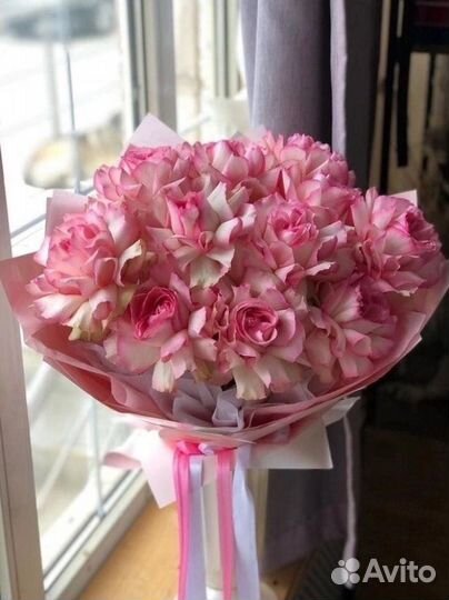 Роза,хризантема, эустома