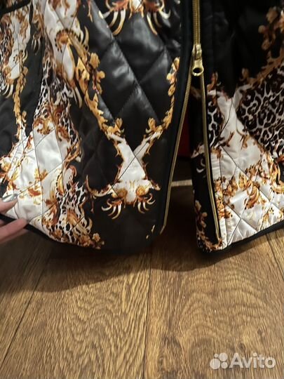 Куртка - ветровка женская