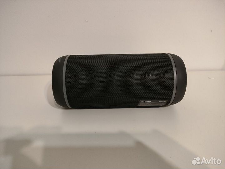 Портативная колонка с Bluetooth Hyundai H-PAC380