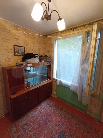 3-к. квартира, 54 м², 1/5 эт.