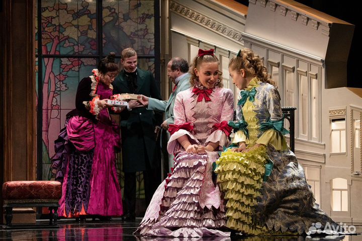 Билеты на Доходное место театр Ленком