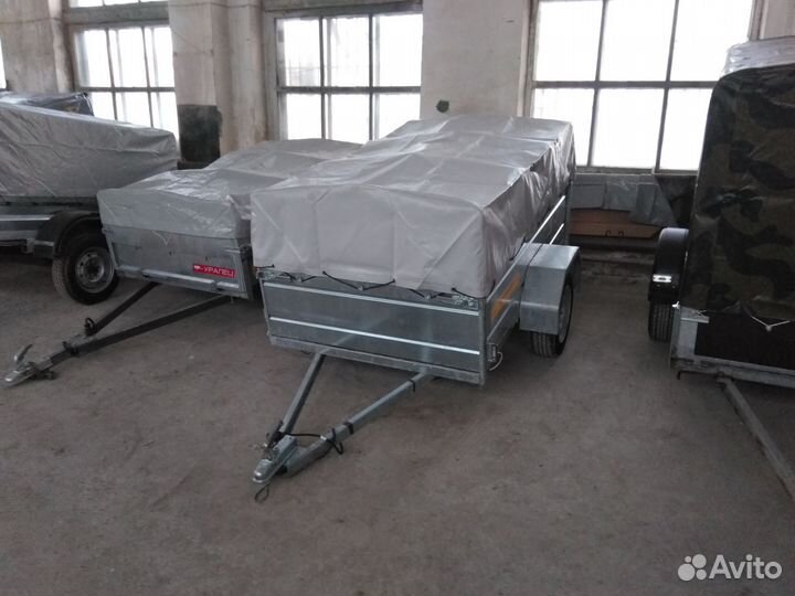 Прицеп легковой лав 81011B с тентом