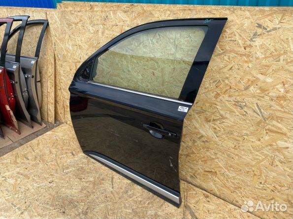 Дверь передняя левая Mitsubishi Outlander 3 GF