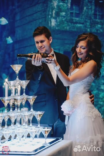 Горка (пирамида) шампанского