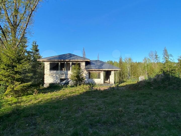 Дом 230 м² на участке 20 сот.