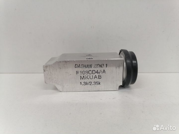 Клапан трв на Лада Приора с а/с Halla