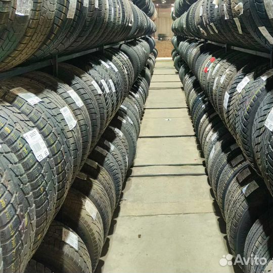 Bridgestone Alenza 001 235/45 R20 96W