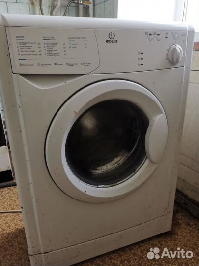 Стиральная машина indesit