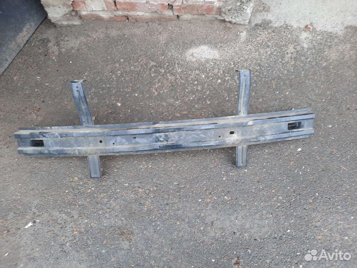 Усилитель/жёсткость бампера Hyundai Solaris