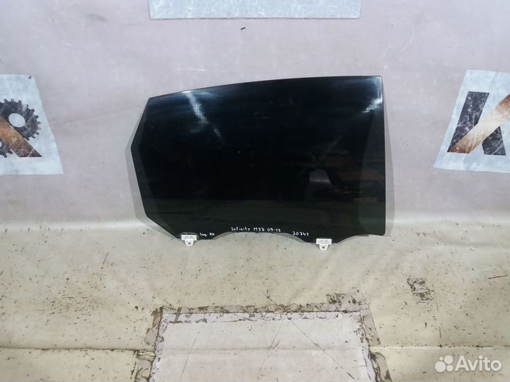 Инфинити M37 2009- Стекло правой задней двер 20741