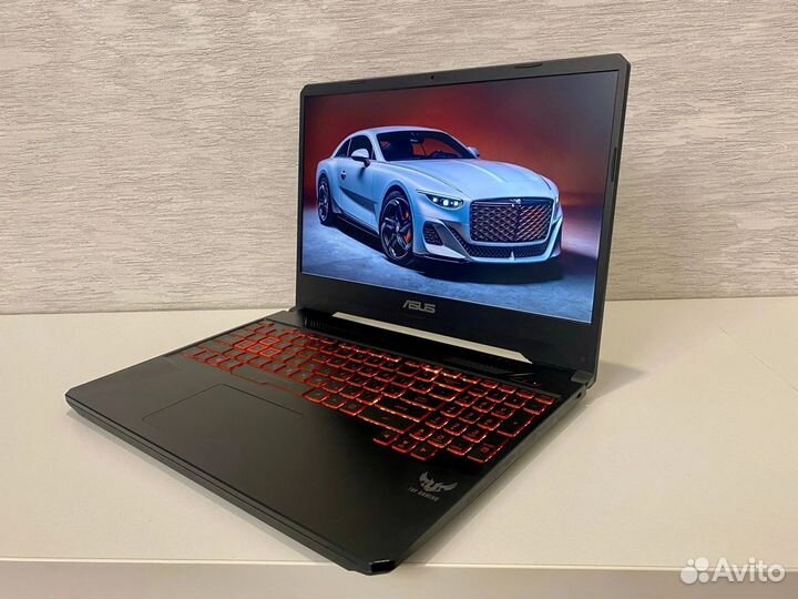 Asus Tuff Ryzen 7-3750H/GTX 1650/8 GB DDR4/SSD