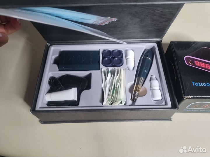 Машинка для перманентного макияжа с блоком