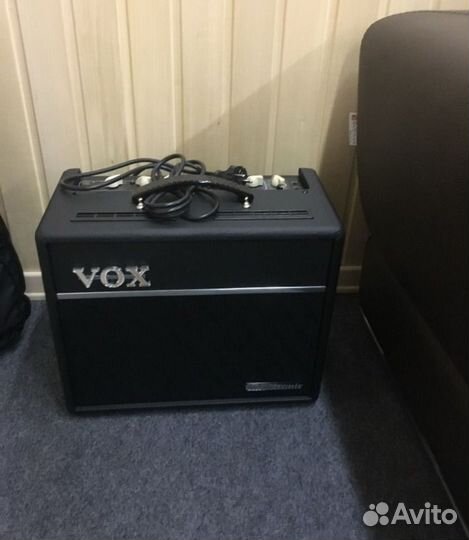 Гитарный комбоусилитель VOX VT 20+ Valvetronix