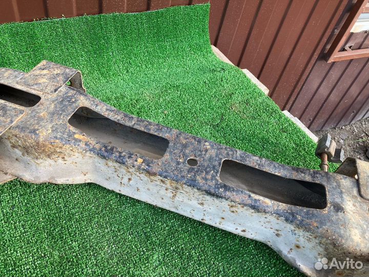 Балка задняя Spectra